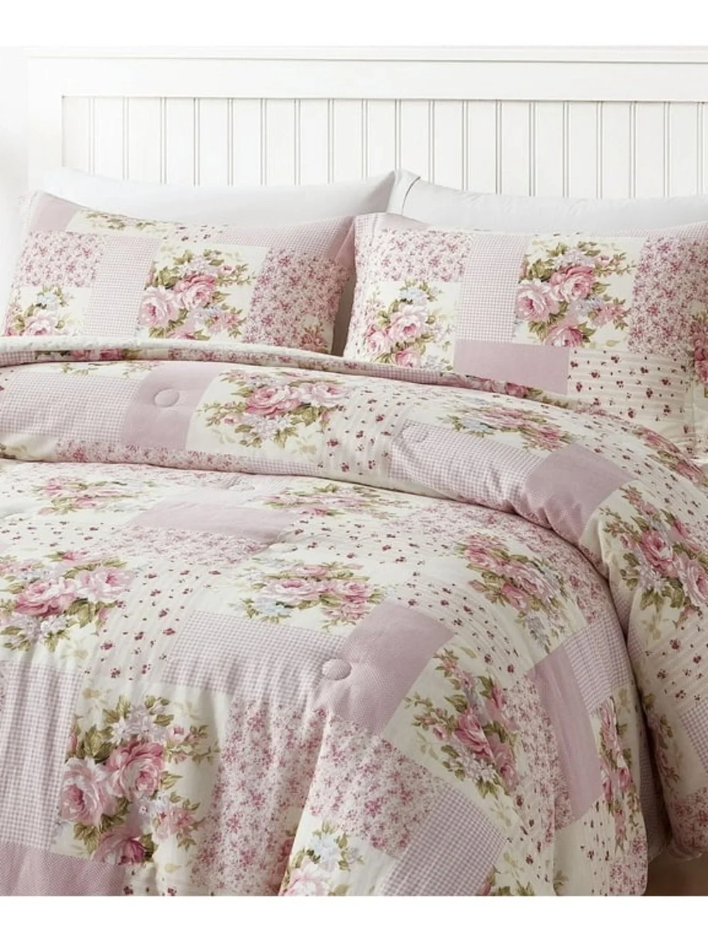 Floral Patchwork Pink Queen 3 pieceQuilted Comforter Set